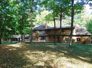 E8299 Collier Rd, New London, WI 54961