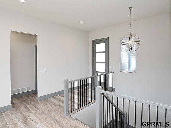 3rd image of 20851 Ogden St
