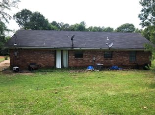 260 Columbus Hankins Cir, Gore Springs, MS 38929