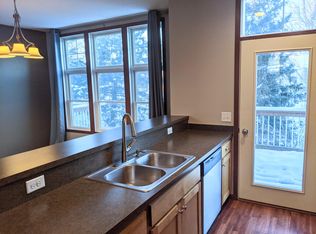 1913 Red Maple Ln, Northfield, MN 55057