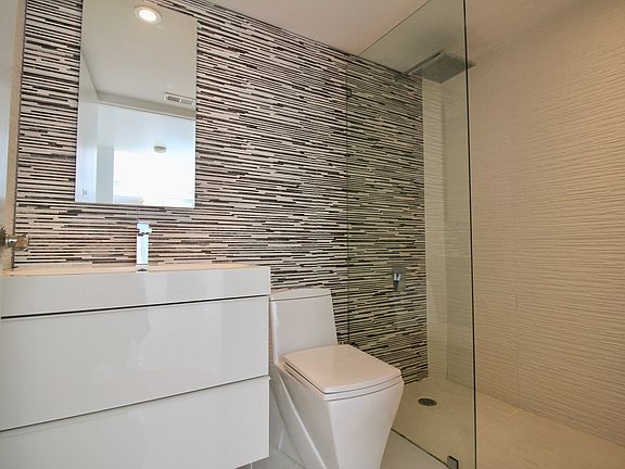 5th image of 1450 SE 3rd Ave APT 106