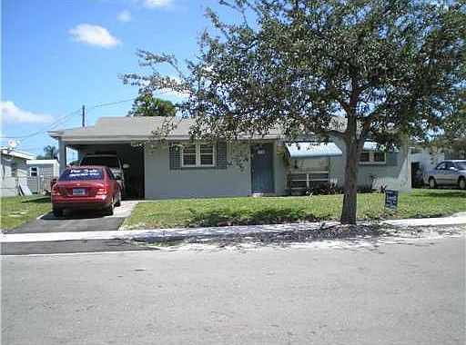 1st image of 1310 NW 33rd Ave