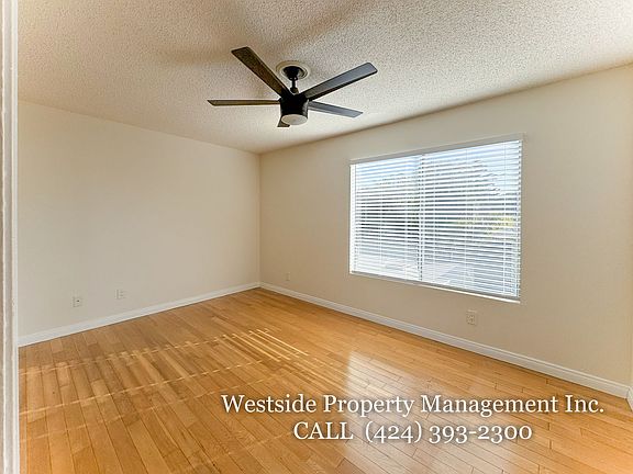 5th image of 1962 N Beachwood Dr APT 205