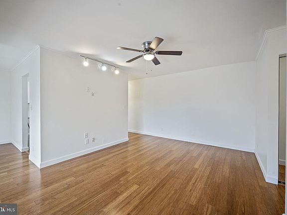 4th image of 5921 Tamar Dr #12-P12