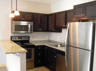 506 W Main St APT 304, Madison, WI 53703