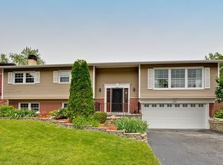 806 W Burr Oak Dr, Arlington Heights, IL 60004