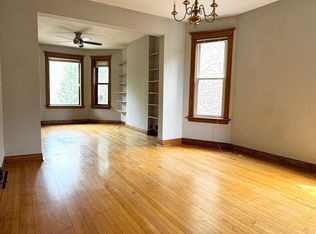 1046 N Oakley Blvd Floor 2, Chicago, IL 60622