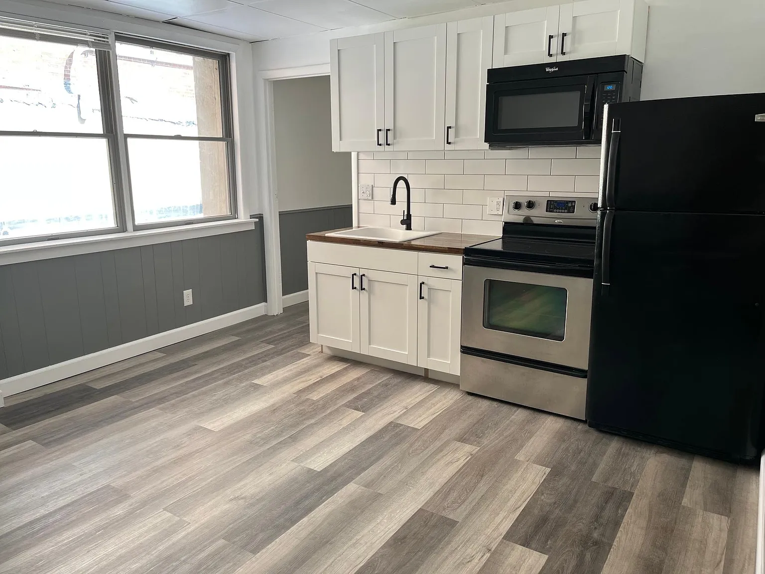 1 bed, 450 sqft, $1,150 — Photo 1