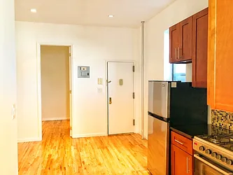 Rented by Friedman Roth Realty