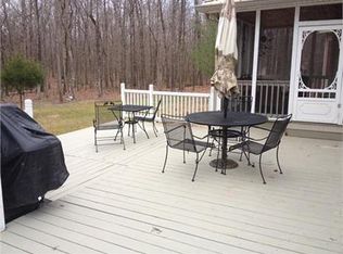 1930 Hickory Pl, Monteagle, TN 37356