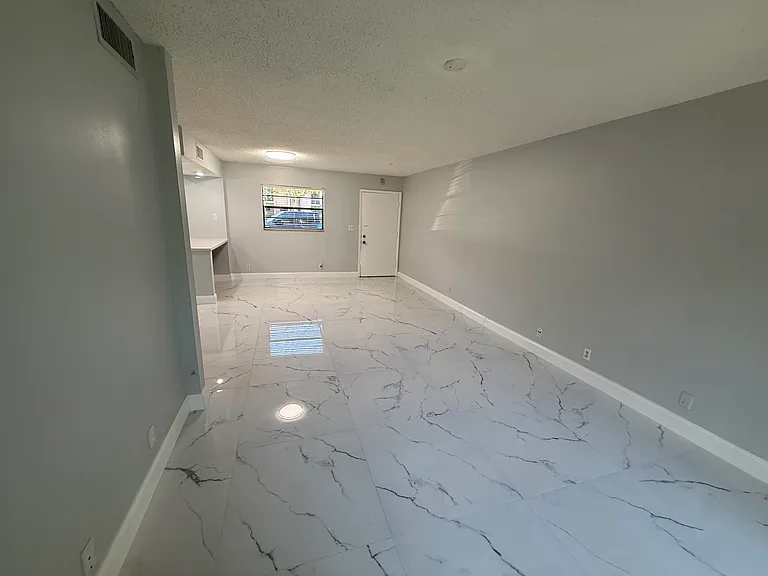 9150 NW 38th Dr #106 — Photo 25