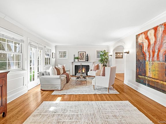 5th image of 27 Valley Road