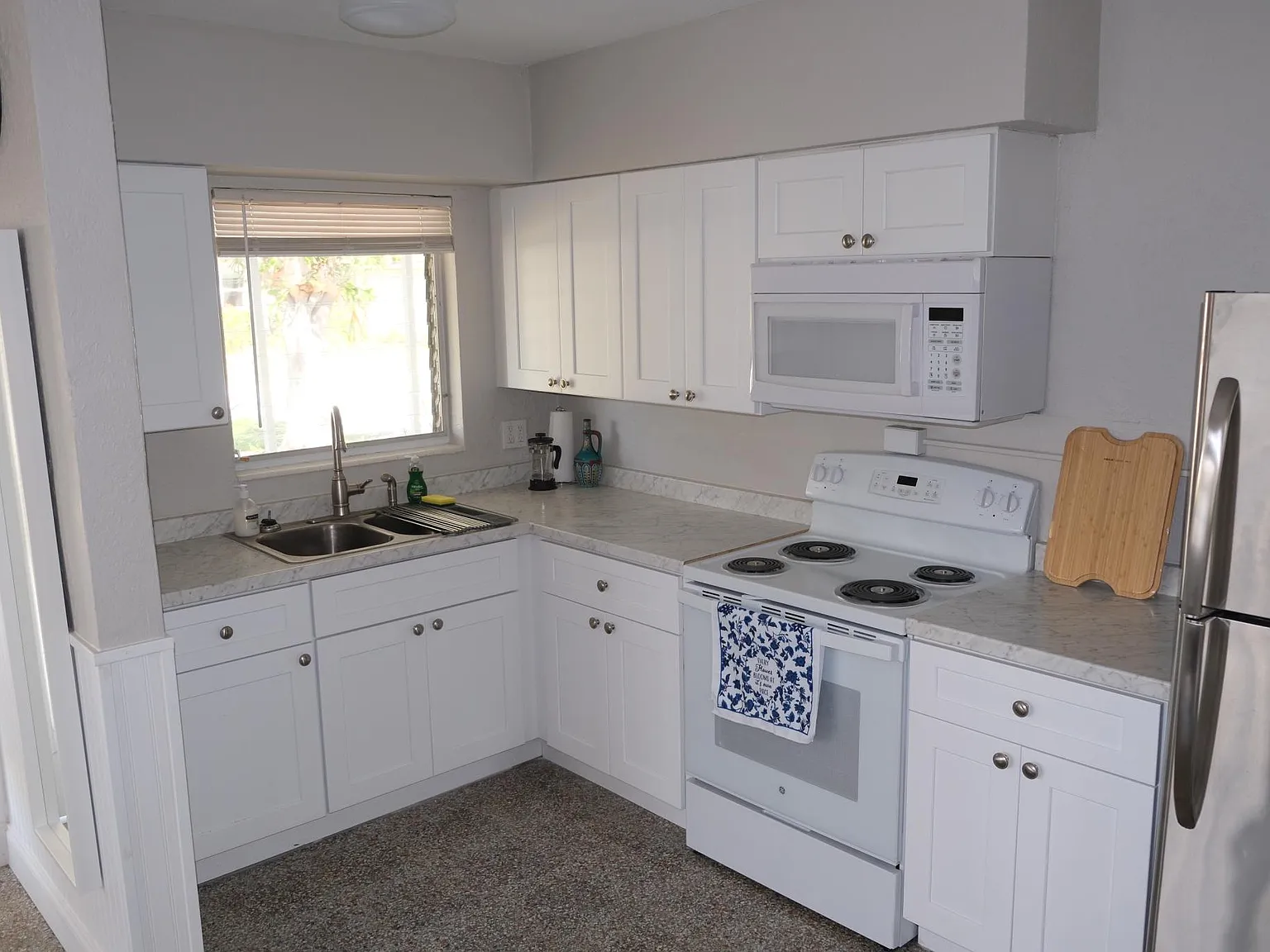 14054 Miramar Ave — Photo 4