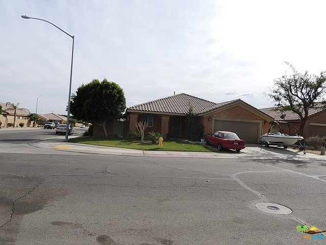 1st image of 84263 La Jolla Ave