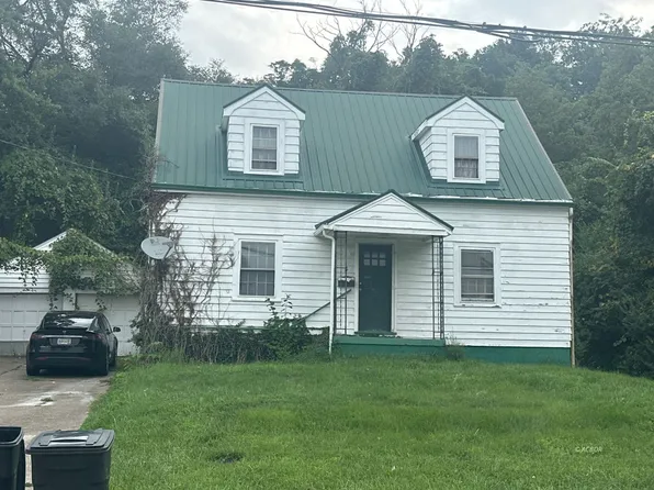 1923 Liberty Ave, Ironton, OH 45638