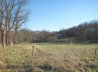 W 323rd St, Paola, KS 66071