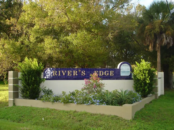 902 Diane Dr, Port Saint Lucie, FL 34952