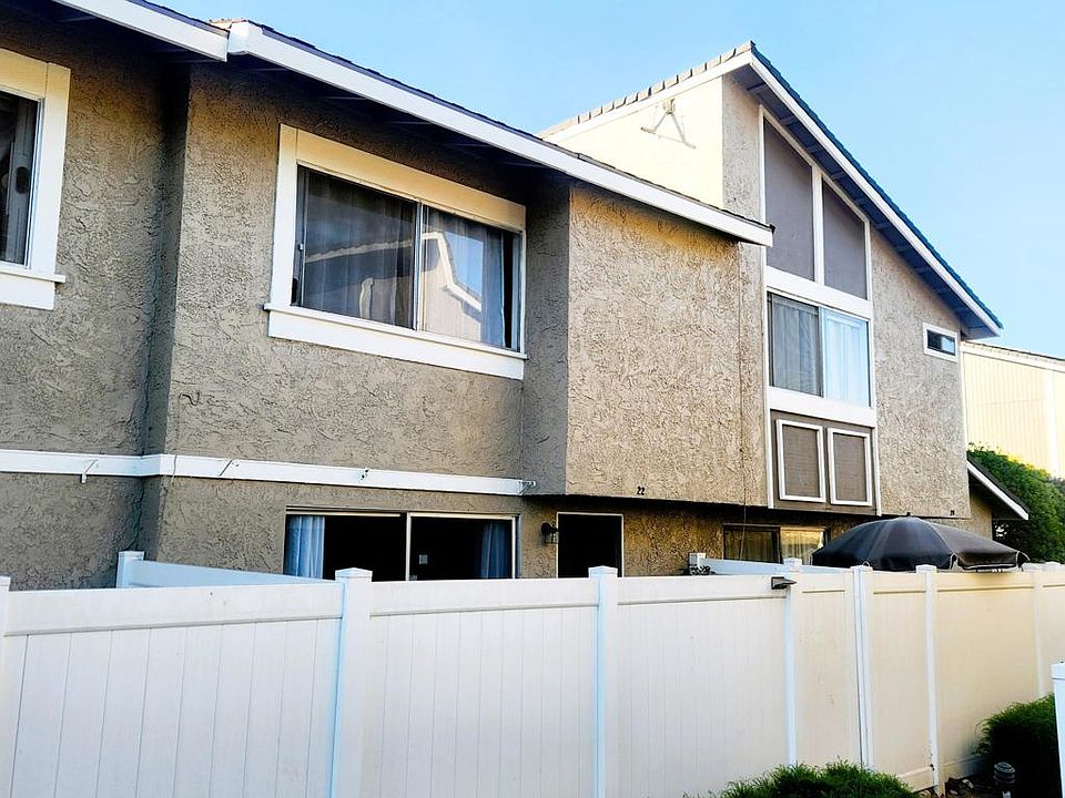 1st image of 22 Bahia Cir