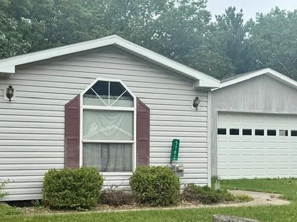 5782 Shady Lane Rd, Caseville, MI 48725