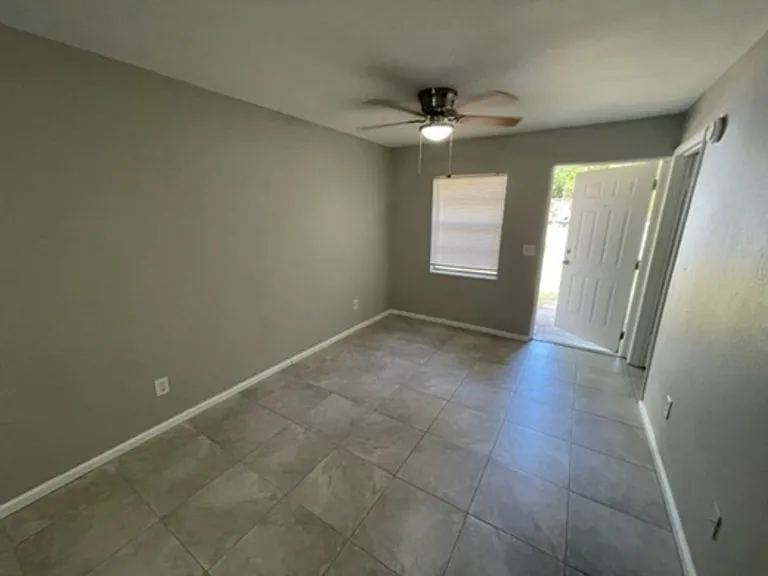 12136 Munbury Dr #2 — Photo 4