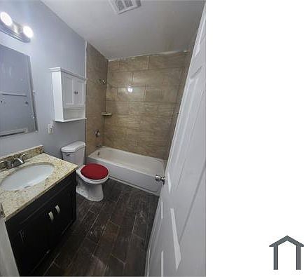 2nd image of 635 S 19th St Floor 3