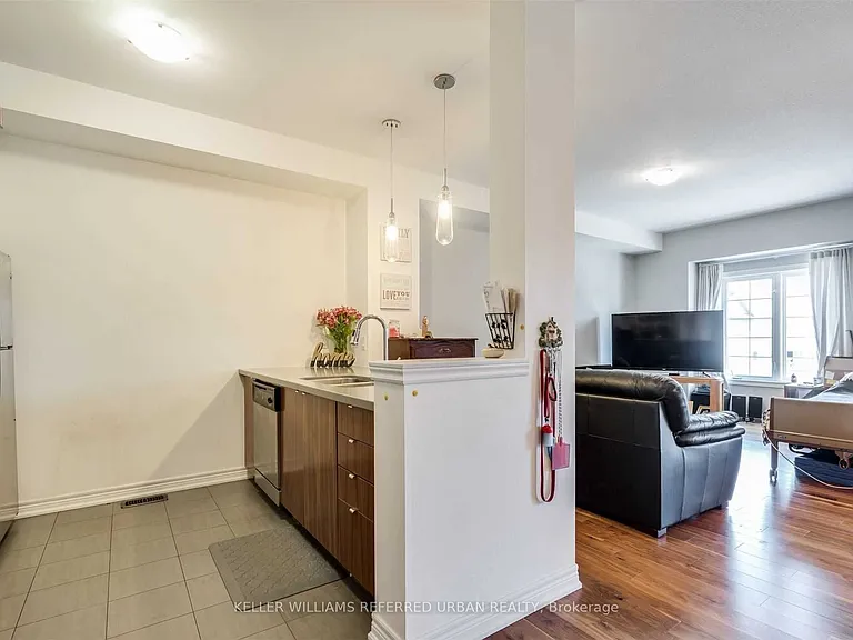 541 Winston Rd #36 — Photo 38