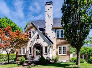 139 Forrer Blvd, Oakwood, OH 45419