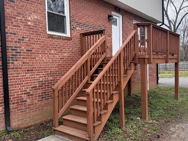 628 Cherry St — Photo 2