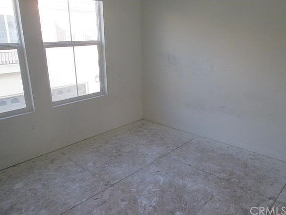 3rd image of 15723 Parkhouse Dr Unit 101
