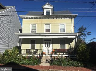 1530 W Norwegian St, Pottsville, PA 17901