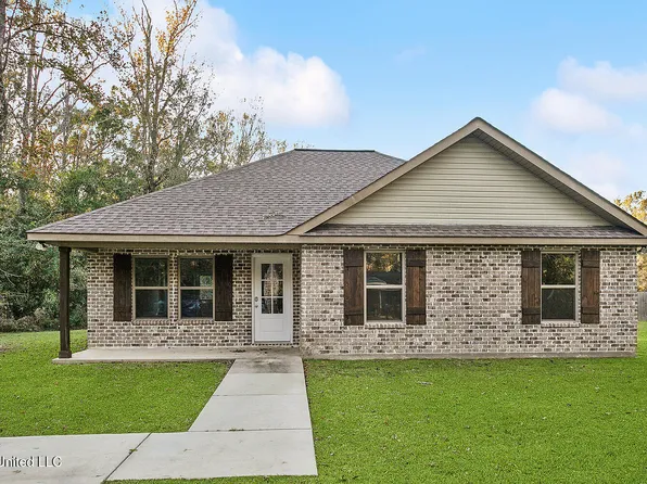 916 Central Ave, Picayune, MS 39466