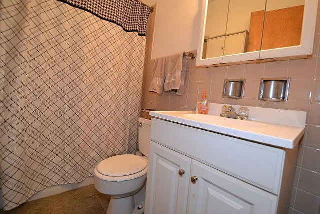 923 Waveland #D3 — Photo 16