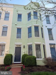 1010 4th St SE, Washington, DC, 20003