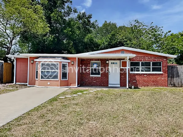 8003 Winston Ln, Tampa, FL 33615