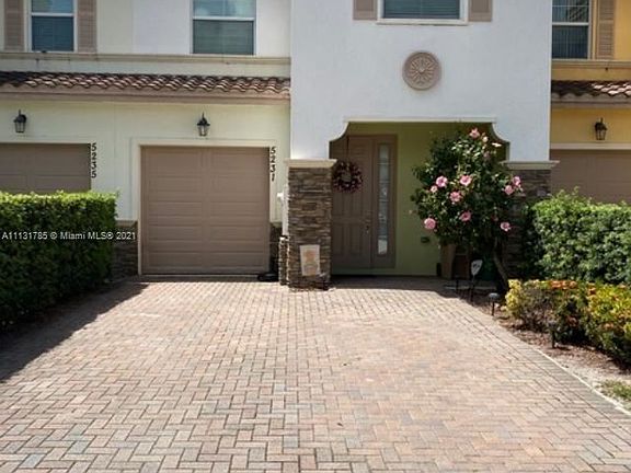5th image of 5231 SW 77th Way #5231