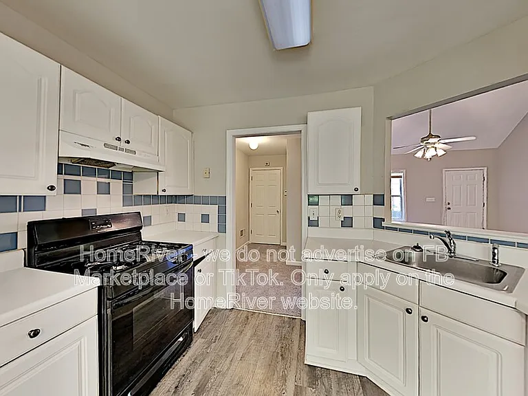 949 Flamingo Dr — Photo 8