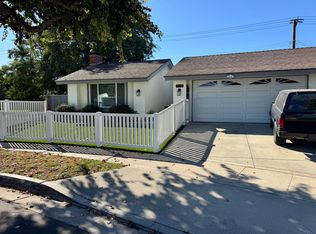 Charming 2-Bedroom, 1.5-Bath Apartment with Private Yard and 1 Car Garage, Costa Mesa, CA 92626