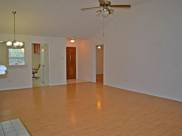 11034 Springsong Dr — Photo 4