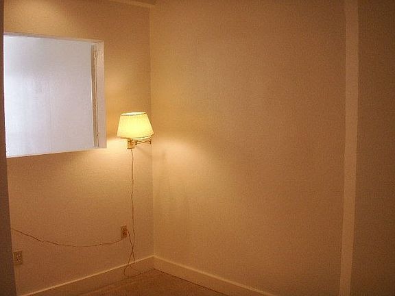 4th image of 360 Ocean Blvd Unit D