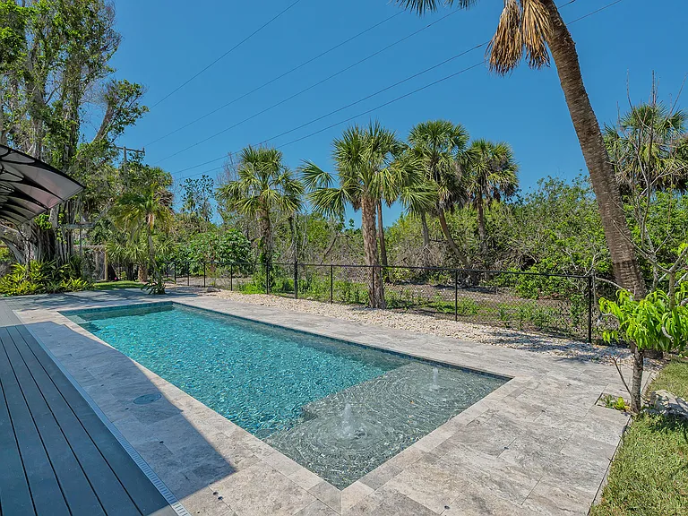 5401 Shadow Lawn Dr — Photo 7