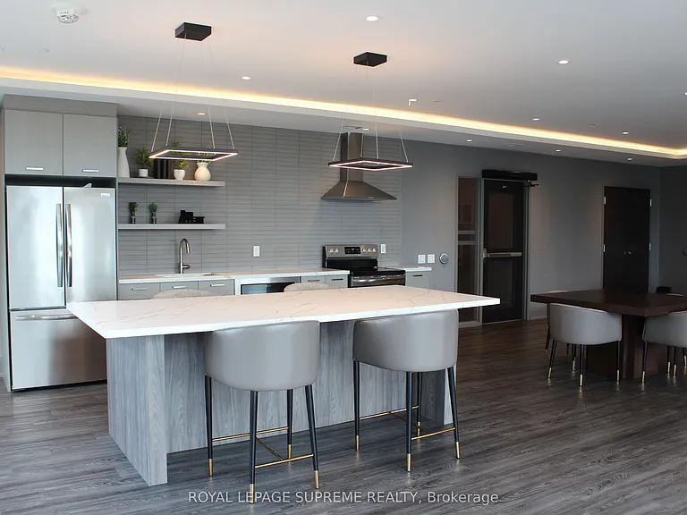 15 Lynch St #606 — Photo 30