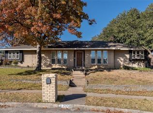 3002 Marilee Dr, Garland, TX 75043