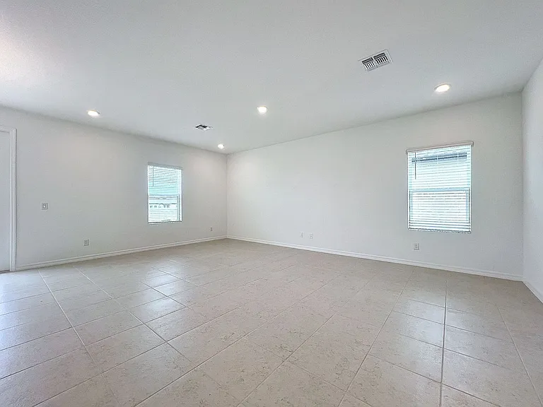 1430 Arbor Hill Dr — Photo 24