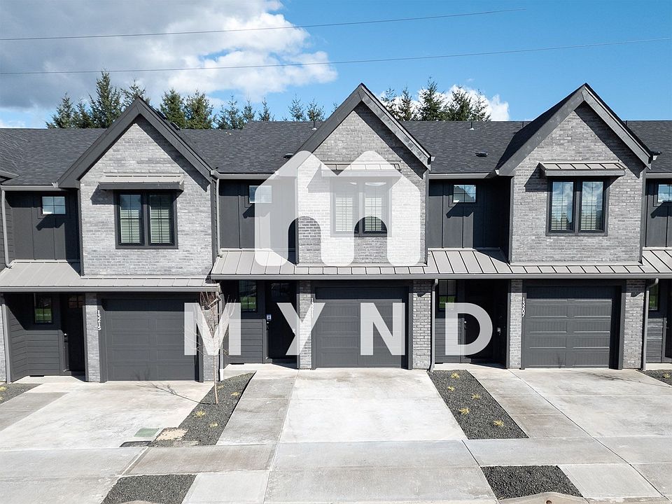 1st image of 13211 NE 71st Pl