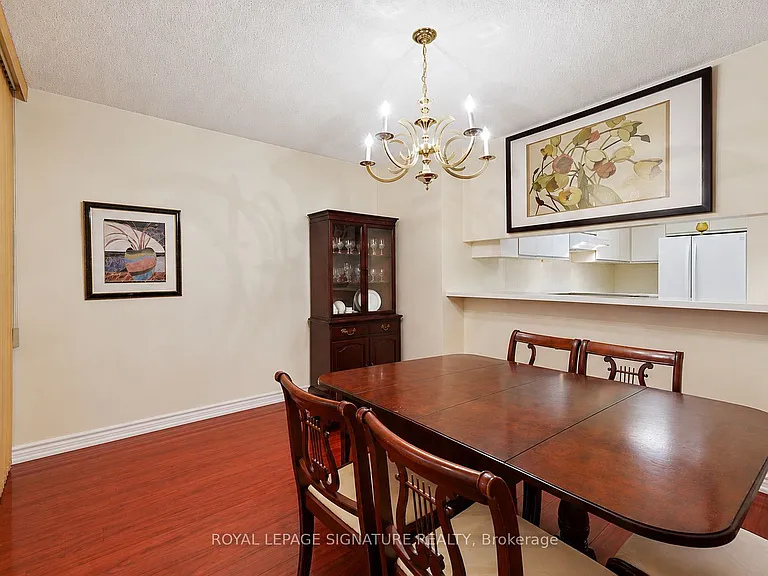 5 Kenneth Ave #205 — Photo 8
