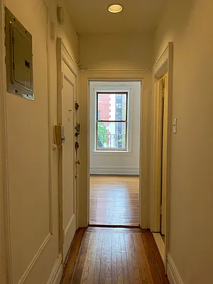 Rented by Jonathan Wachtel, LREB | media 19