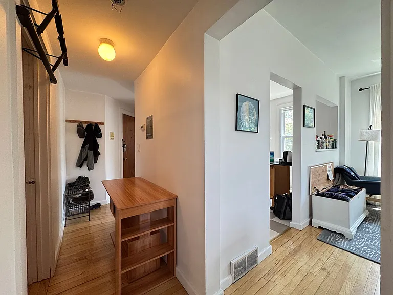 940 State St #2 — Photo 13