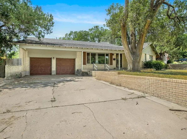 107 Parkview Dr, Amarillo, TX 79106