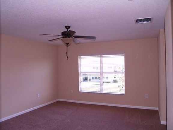 4th image of 7692 Corkwood Ave