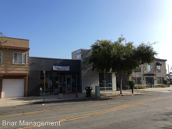 3rd image of 833 E 4th St #3760137